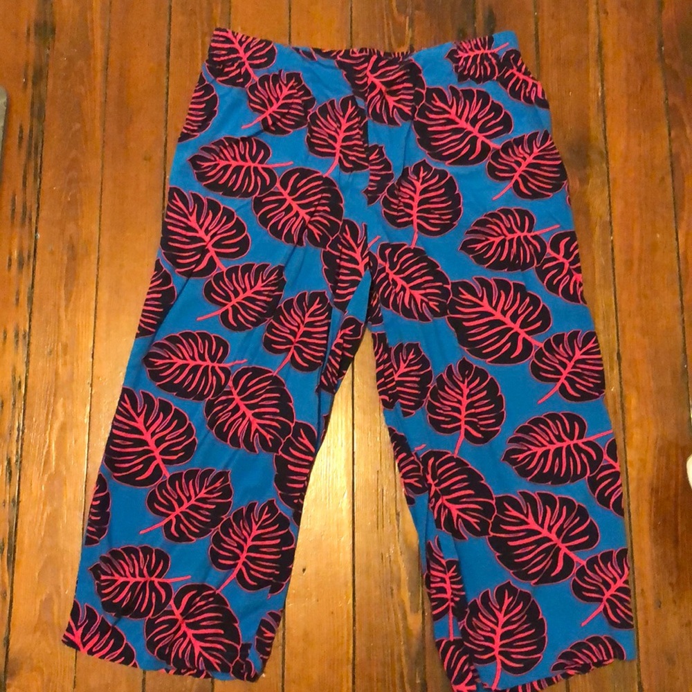 Crown & ivy palm pants